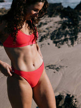 CONNIE BOTTOM || Fiesta